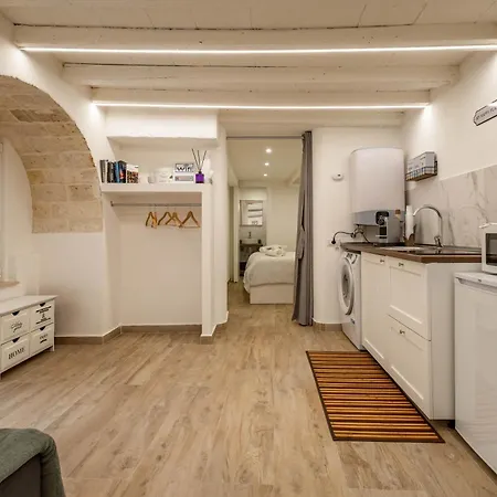 Apartment Corte 33 *